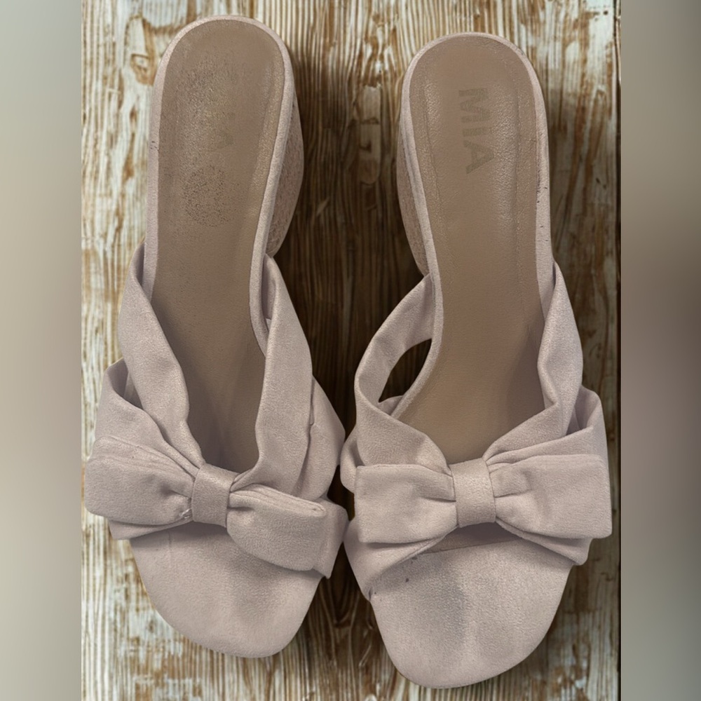 MIA Women's Bow Accent Mules - Light Pink